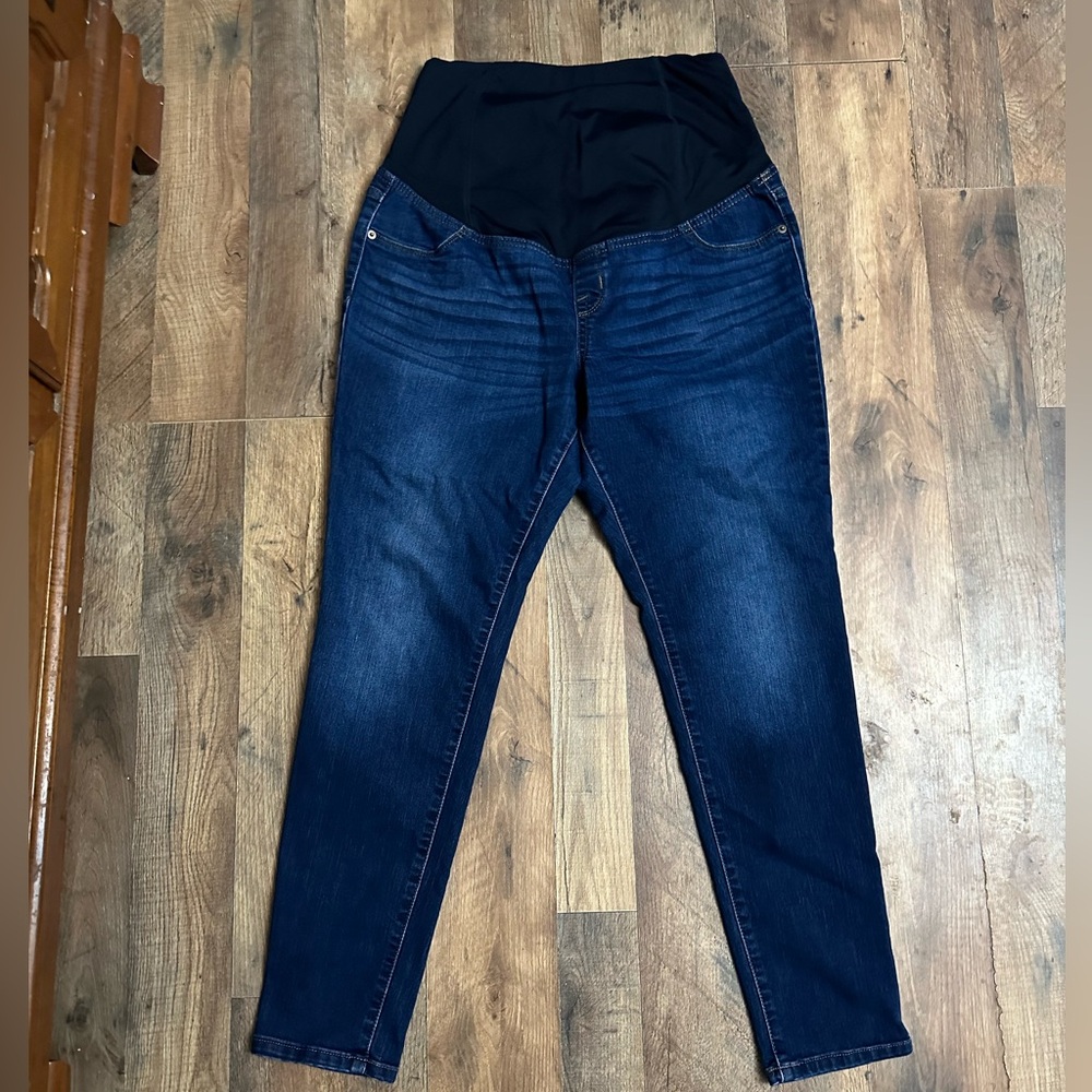 Maternity jeans